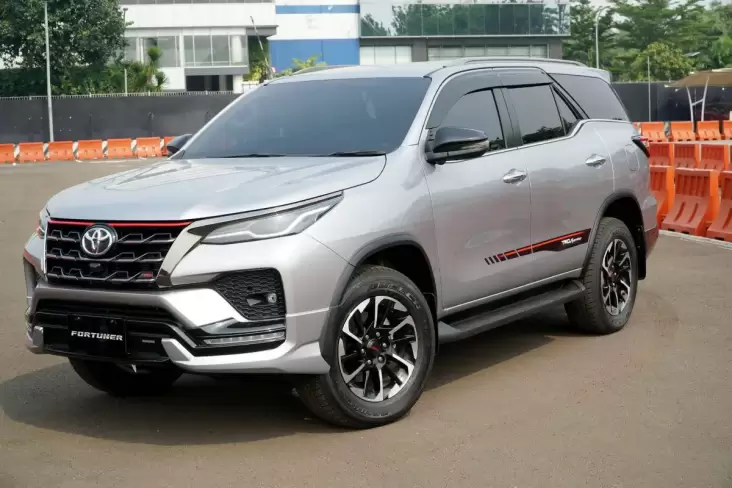 Biaya Pajak Mobil Toyota Fortuner 2024, Siapkan Bujet Khusus!