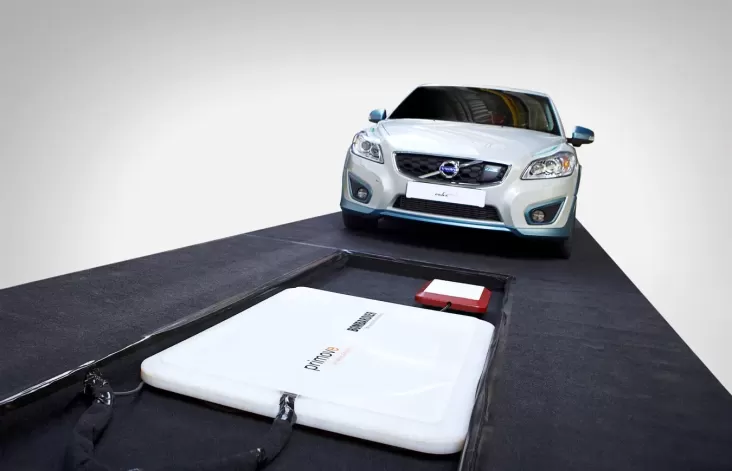 Volvo Kenalkan Teknologi Charging Wireless, Cas Mobil Jadi seperti HP