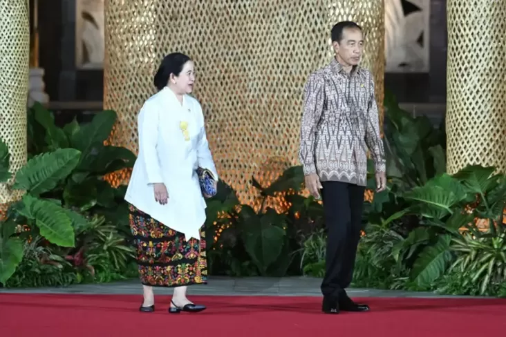 Kenakan Kain Endek sewaktu Berkumpul Jokowi, Nitizen Sanjung Sikap Politik Puan