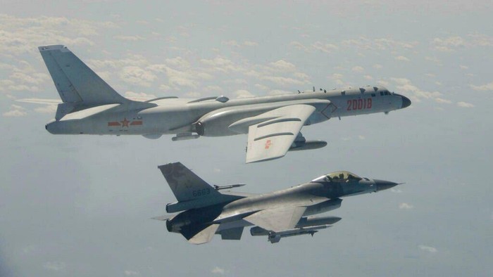 Lagi-lagi, 35 Pesawat Militer China Terdeteksi pada Sekitar Taiwan