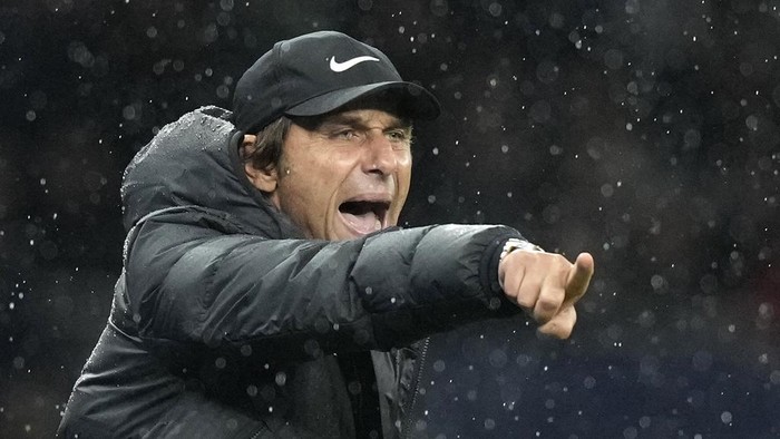 Conte Inginkan regu tim Napoli yang mana yang dimaksud Kejam