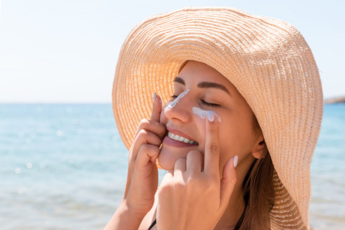 Sunscreen, si pelindung dermis dari bahaya sinar matahari