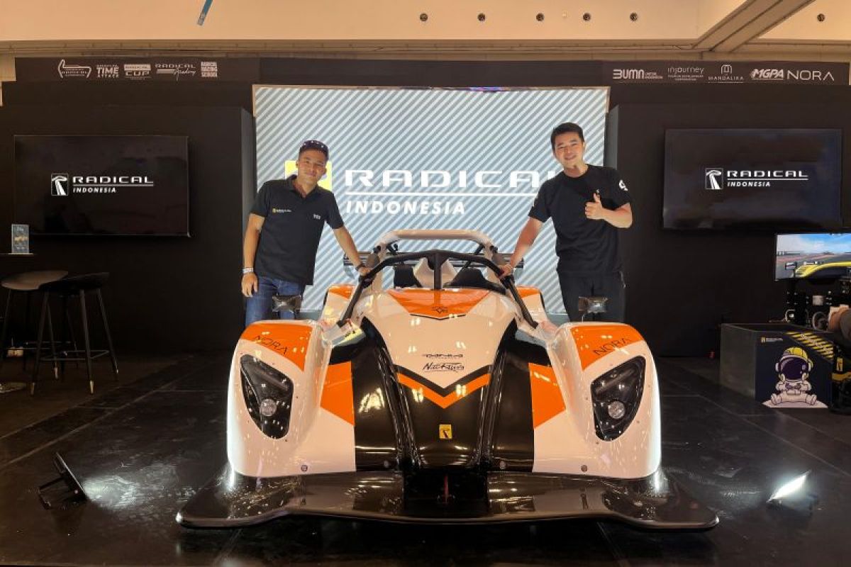 Radical Motorsport serta juga Sekuya memperkenalkan Mandalika ke Elite Showcase