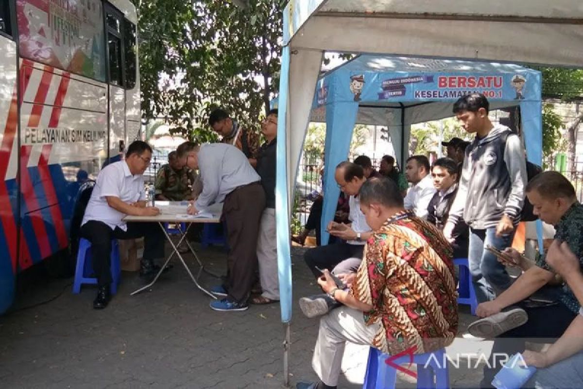 Kamis, layanan SIM keliling tersedia pada lima posisi DKI Ibukota Tanah Air