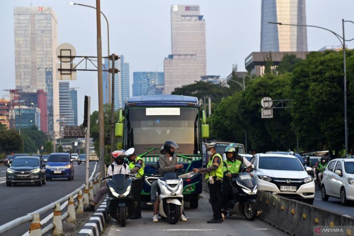 DKI kemarin, 10 jt ditilang ETLE hingga tahapan Pemilihan Kepala Daerah DKI Ibukota